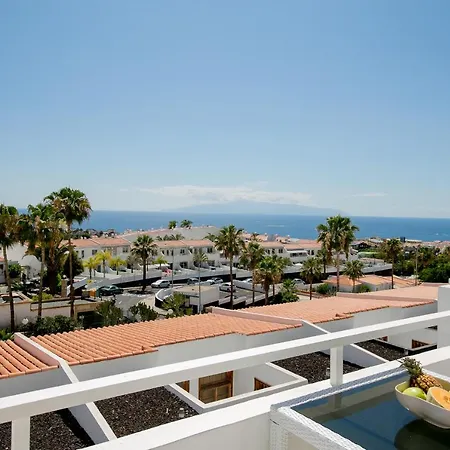 With Sea View Island Village Apartmán